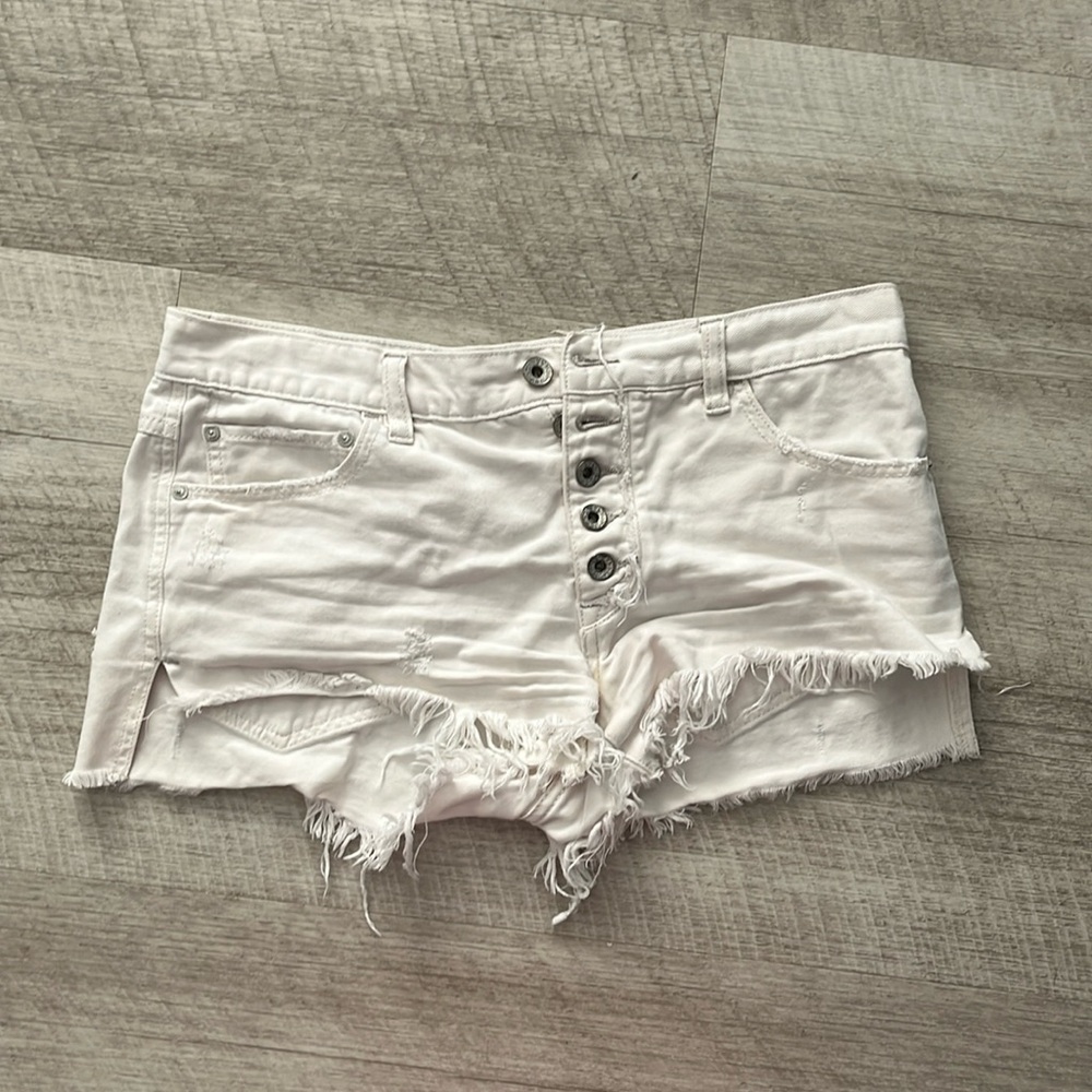 Free people white denim cutoff shorts button up guc